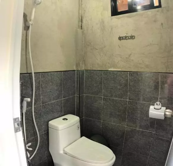 Retkeilymaja Khloe Serenity Guest House