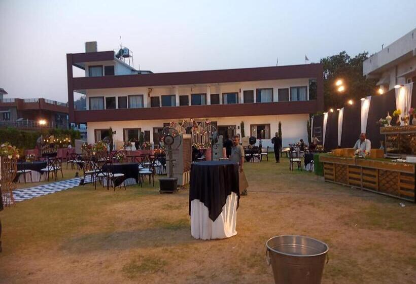 Hotel Bala Shankar Resort