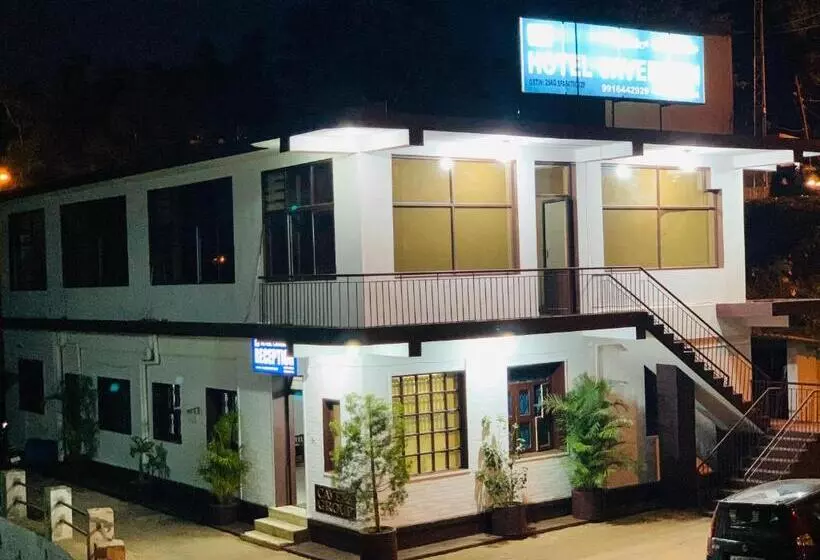 ホテル Caveri Inn