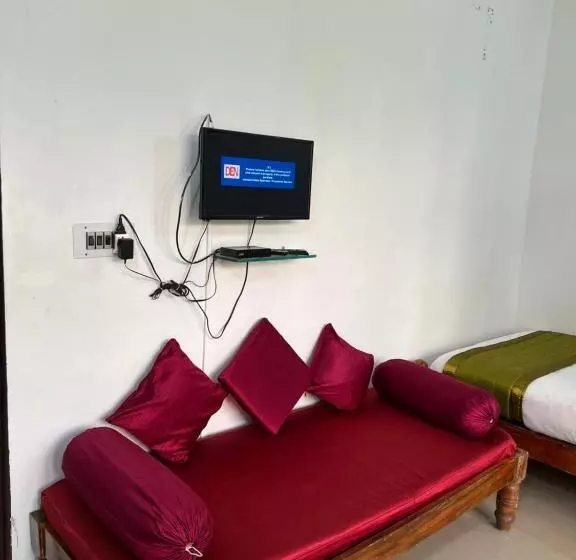 ホテル Caveri Inn