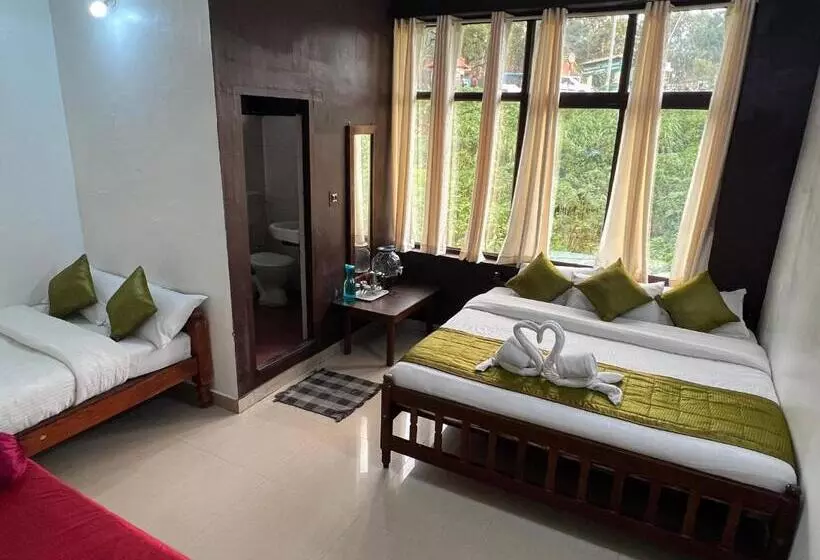 ホテル Caveri Inn