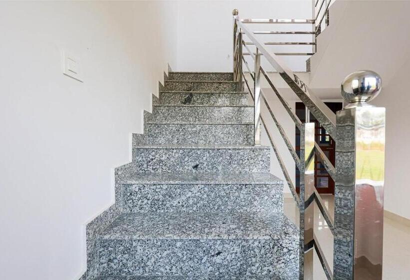 Hotel Bala Shankar Resort