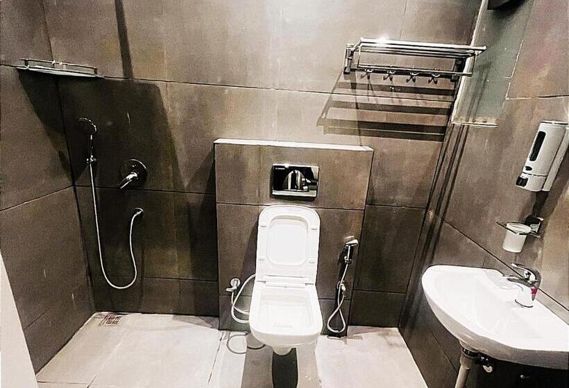 בית מלון כפרי Luxury Stays White House    By Sky Group    Special Studio Rooms For Families, Couples & Corporate