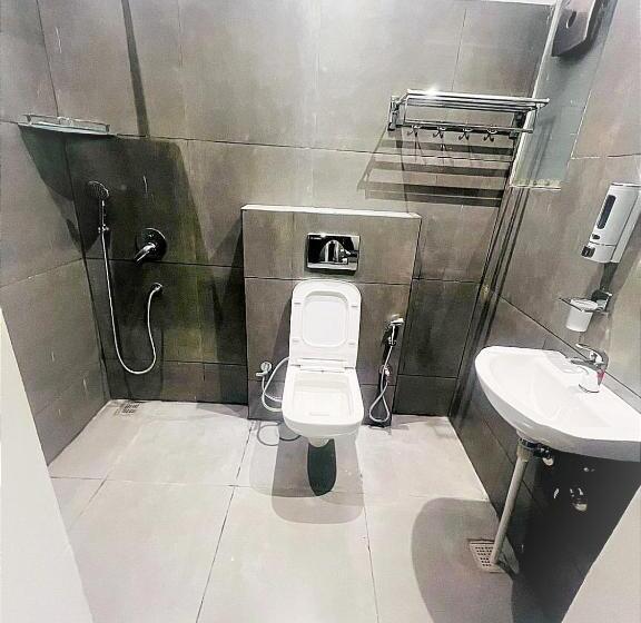 בית מלון כפרי Luxury Stays White House    By Sky Group    Special Studio Rooms For Families, Couples & Corporate