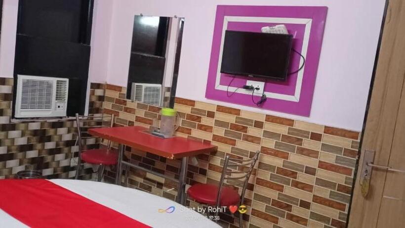 Hotel New Apple Rose