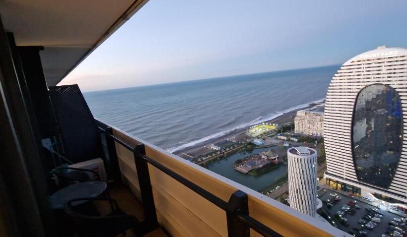 Beach Hotel Orbi City