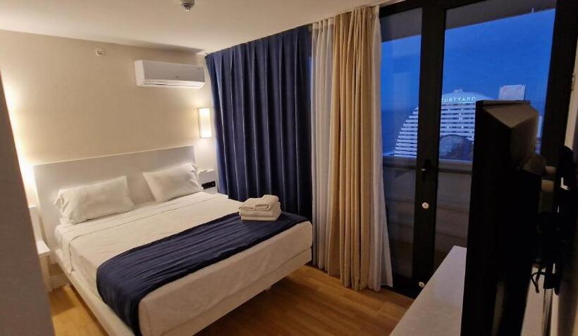 Beach Hotel Orbi City