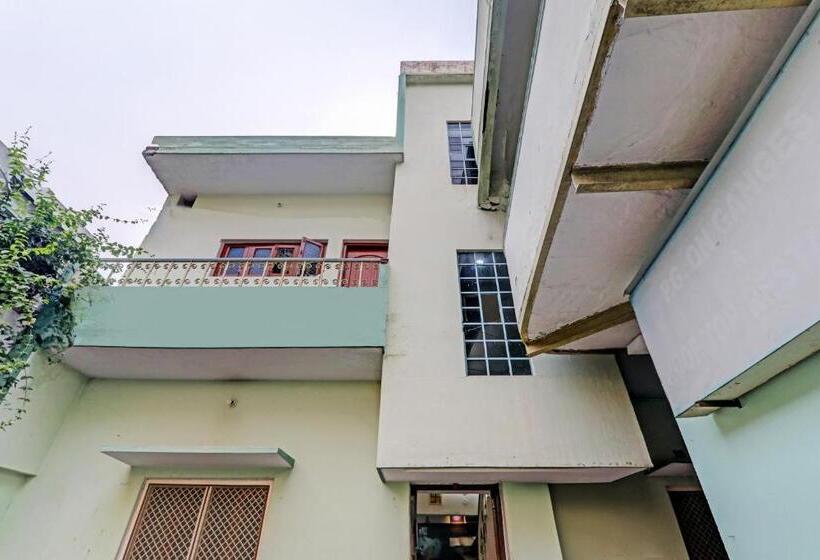 Hôtel O Pg On Ganges
