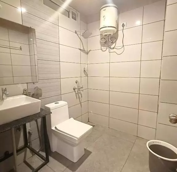 Hotel Tapovanam Rishikesh