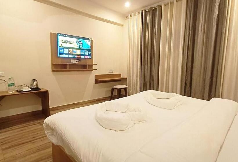 هتل Tapovanam Rishikesh