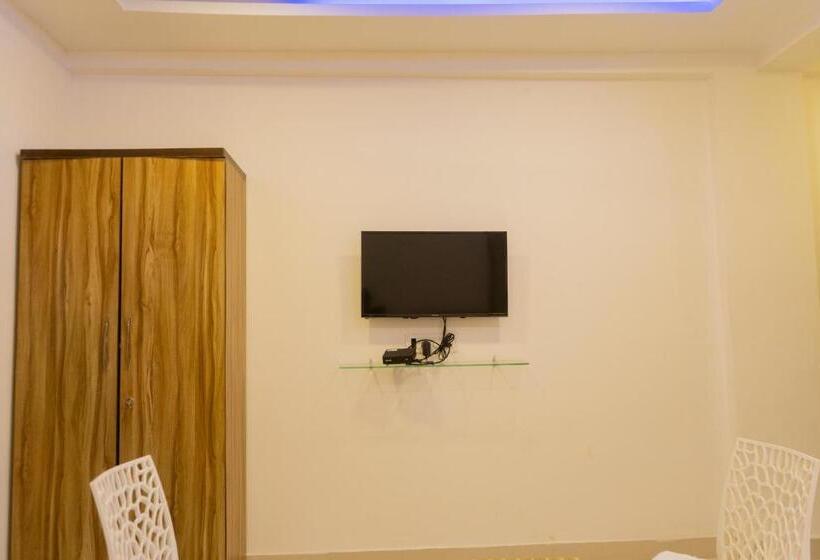 Отель The Mountain Mist