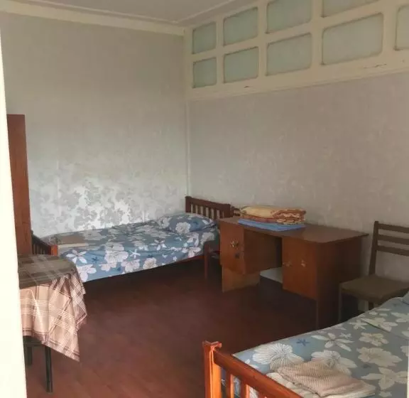 پانسیون Guest House Nana