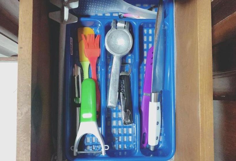 פנסיון Habitacion Privada En Jardin Cerca Al Parque