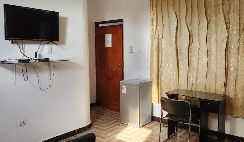 پانسیون Makasai Habitaciones