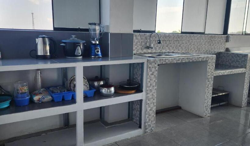 پانسیون Makasai Habitaciones