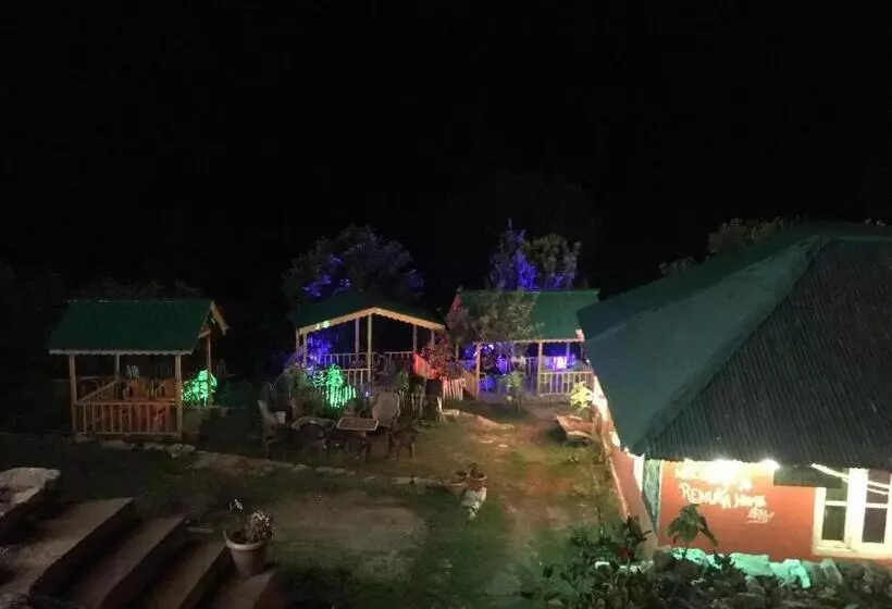 ペンション Renuka Homestay And Cafe