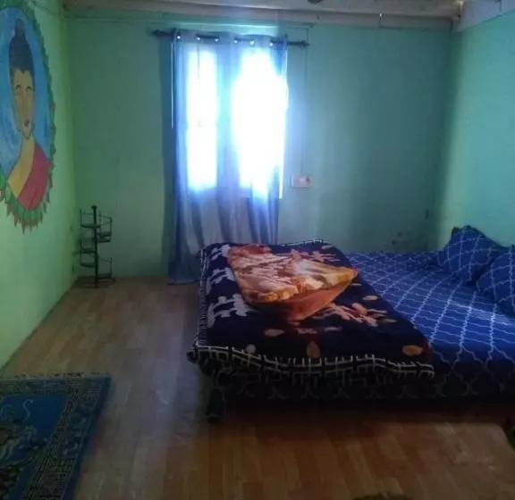 ペンション Renuka Homestay And Cafe