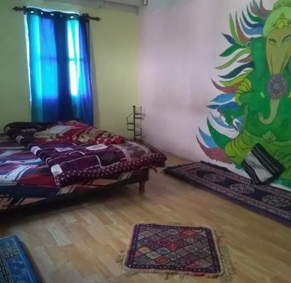 ペンション Renuka Homestay And Cafe