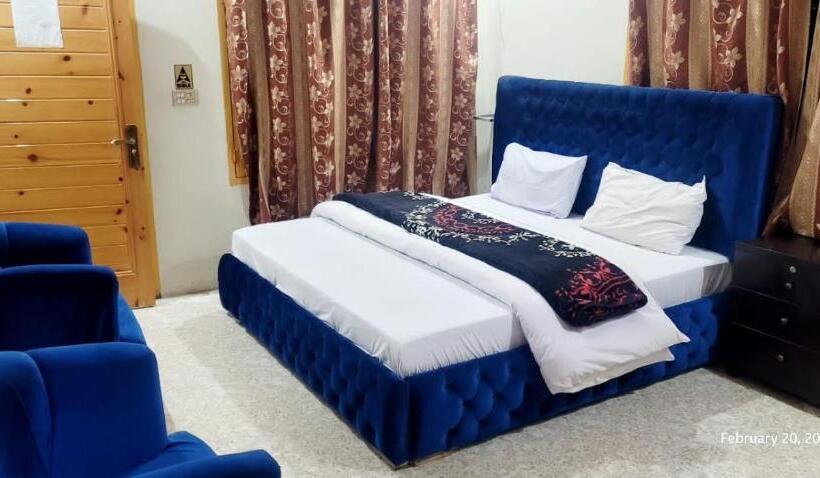 River Breeze Family Hotel, Swat