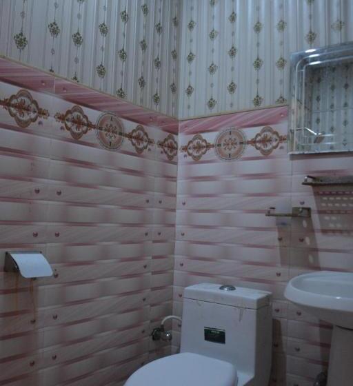 River Breeze Family Hotel, Swat