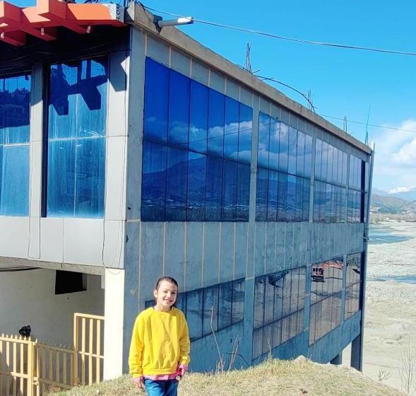 River Breeze Family Hotel, Swat