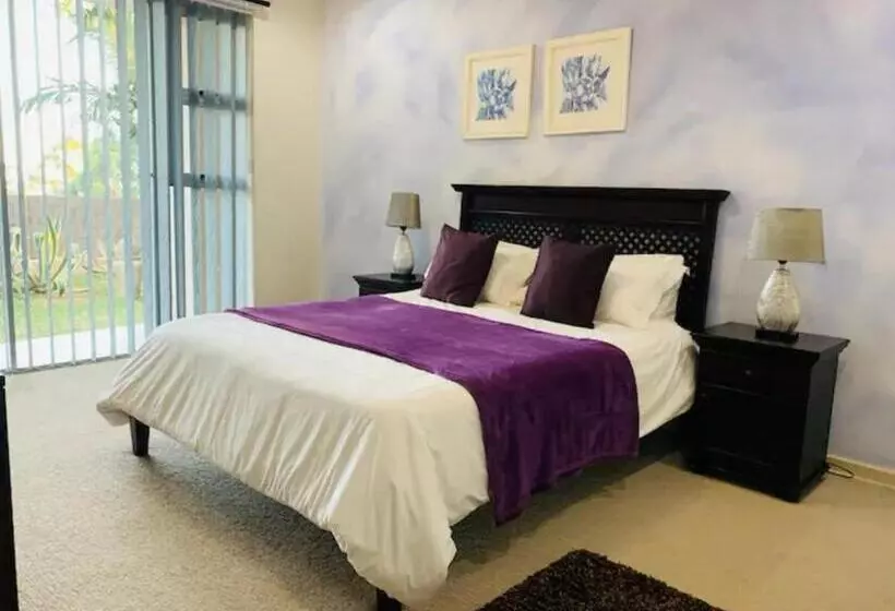 تختخواب و صبحانه Atonement Luxury Villa