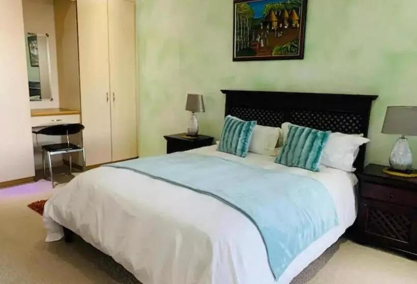 تختخواب و صبحانه Atonement Luxury Villa