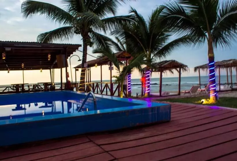 Hotelli Balcones De Zorritos