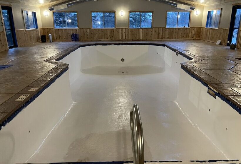 בית מלון כפרי Crossroads