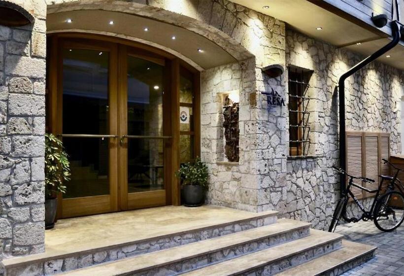 هتل Göcek Random Rooms By Lookbookholiday