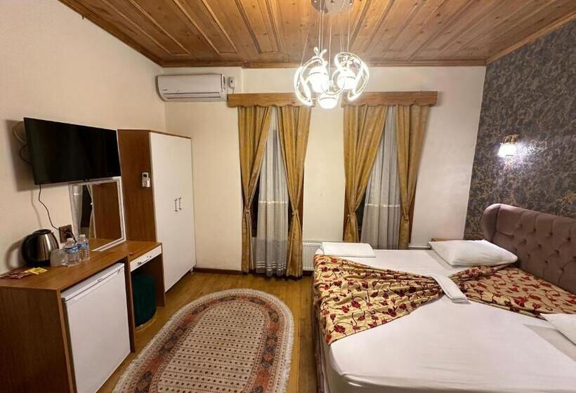 בית מלון כפרי Gür Royal Suit Aparts