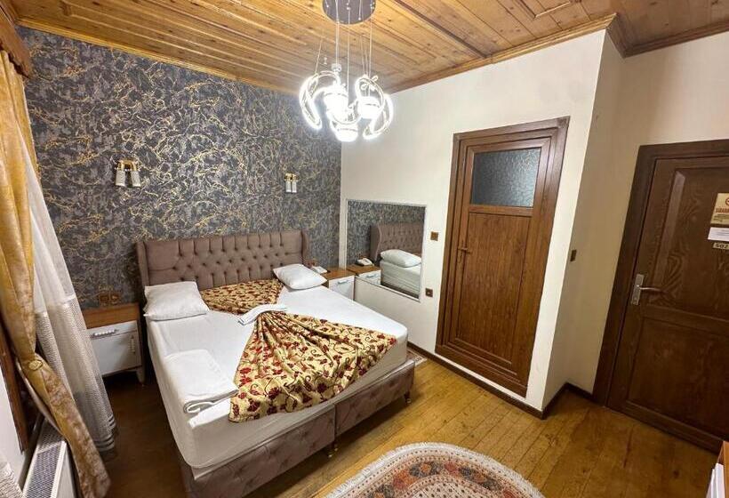 בית מלון כפרי Gür Royal Suit Aparts