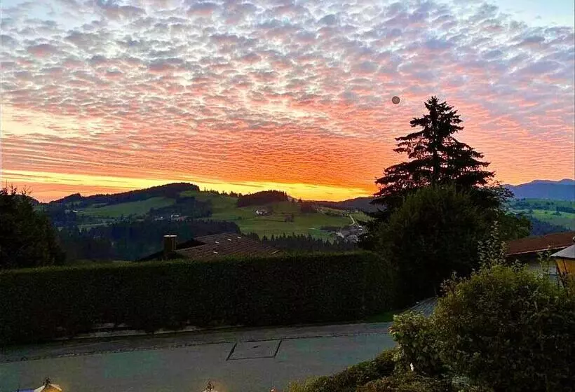 Hotelli Jms Holiday Allgäu