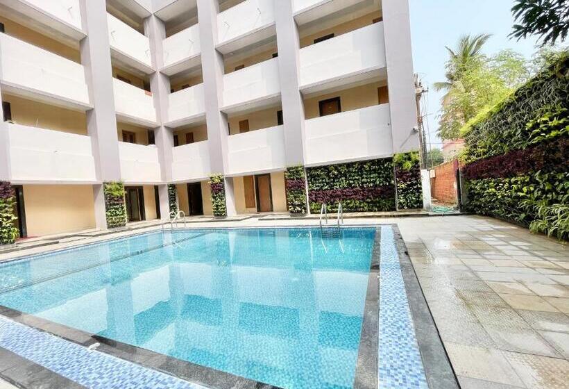 Rockbay, Puri Swimming Pool, Near Sea Beach And Temple Fully Air Conditioned Hotel With Lift And Par