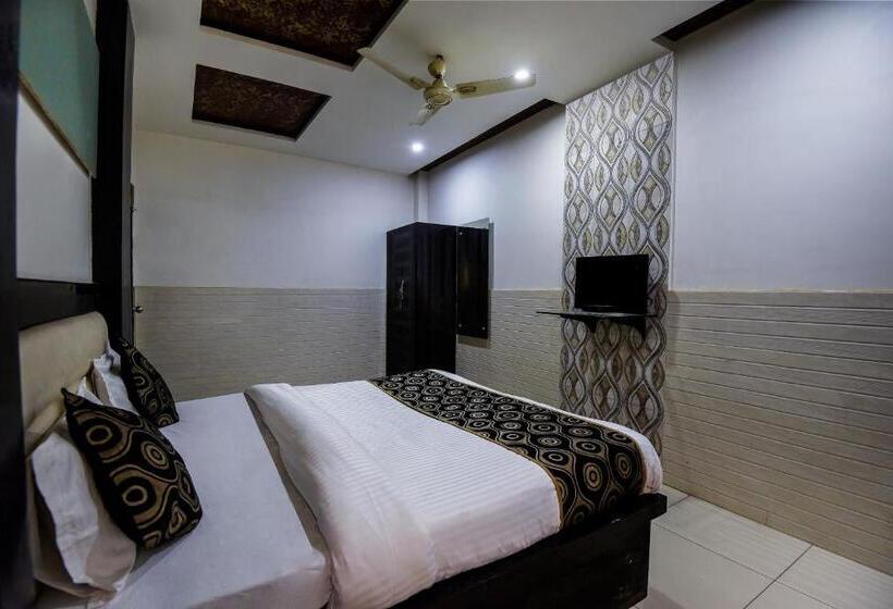 Oyo Flagship Hotel Alpine Inn