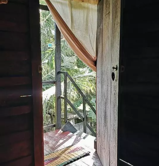 ペンション Bird House Mirissa