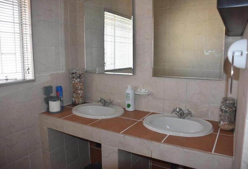 Pension Casac Guesthouse