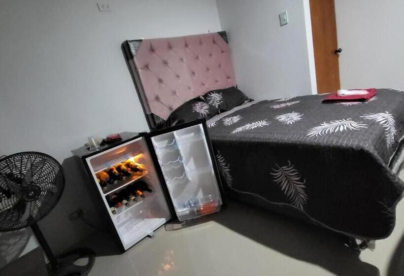 ペンション Hostal El Embrujo 2