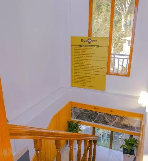 Roamers Inn Hostel