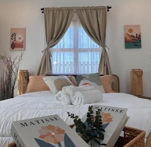 Bed and Breakfast Heaven Villa At Pua น่าน