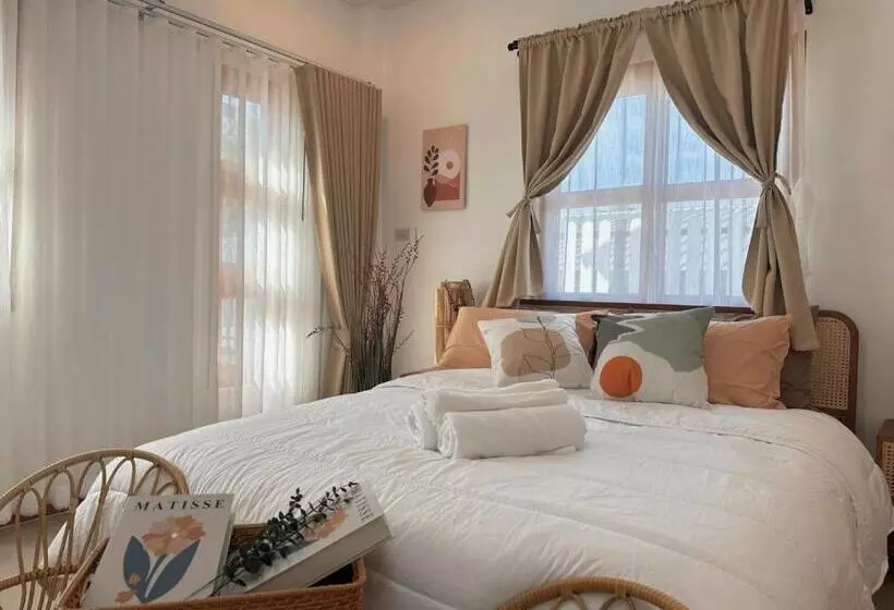 ベッドアンドブレックファースト Heaven Villa At Pua น่าน