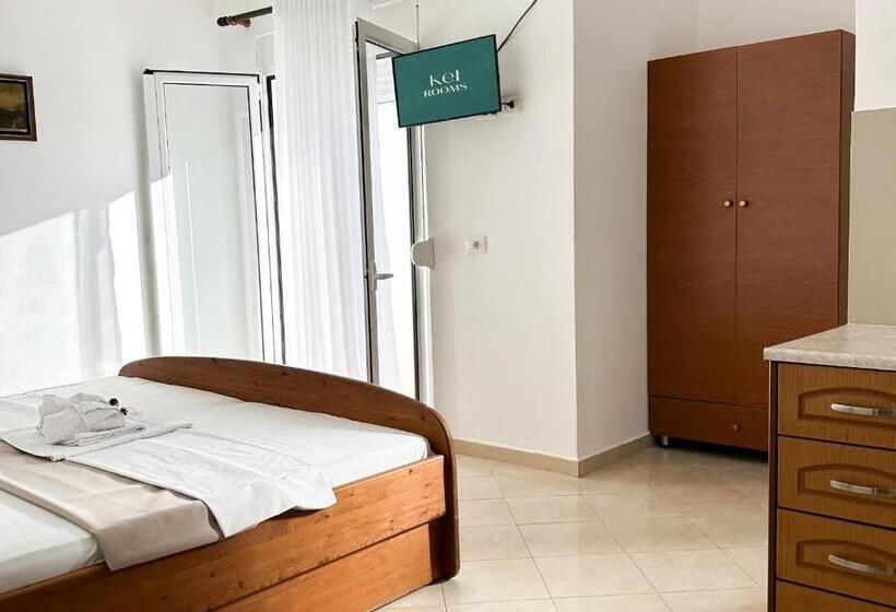 تختخواب و صبحانه Kel Rooms