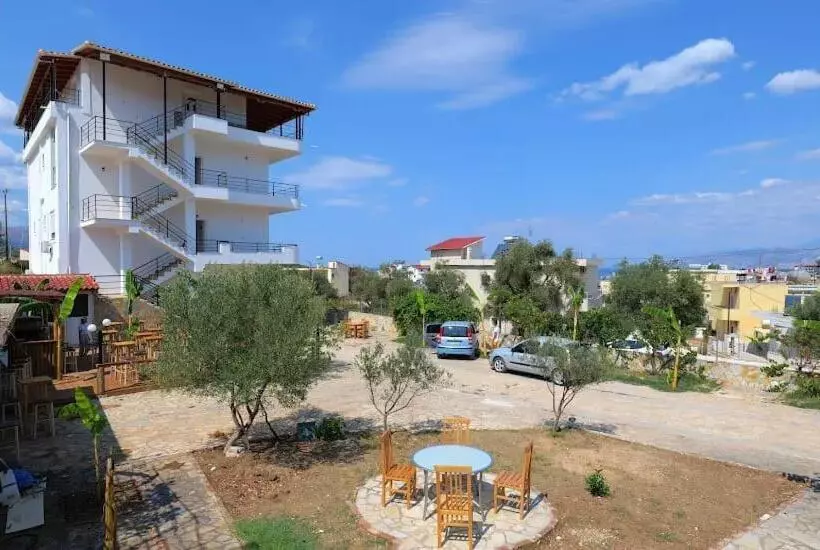 Aamiaismajoitus (B&B) Kel Rooms