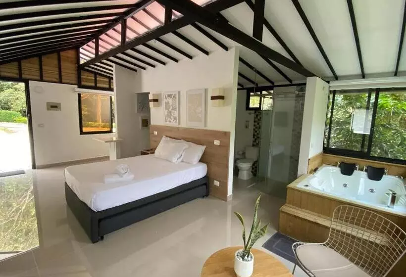 Cristales Del Rio Resort