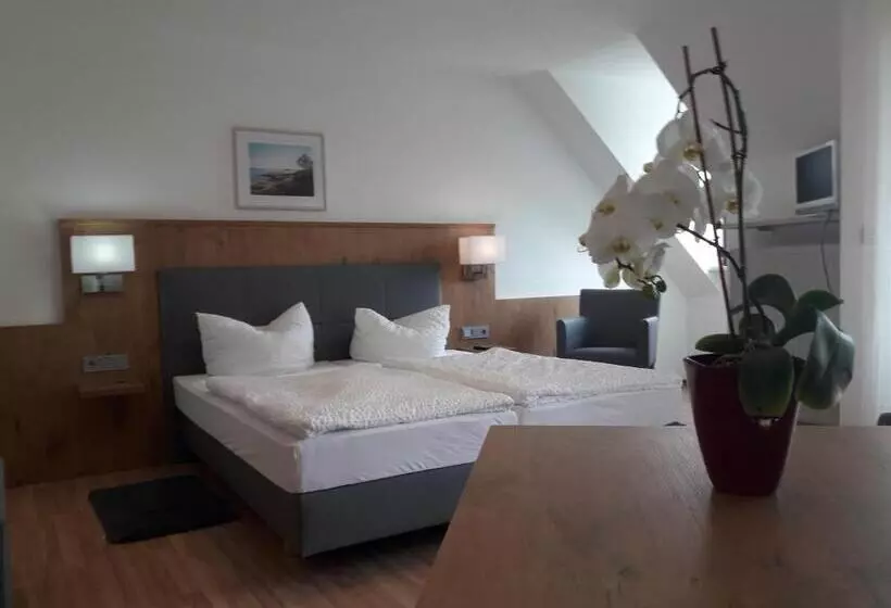 ホテル Gasthof Pension Grüne Au