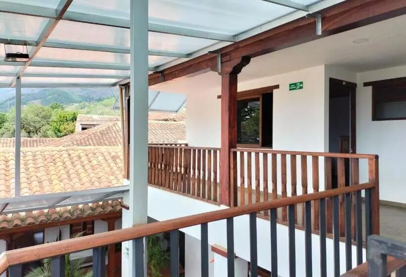 Hotelli Piedradeluna
