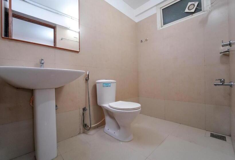 Hotel Pop Tavern Delight By Voye Homes