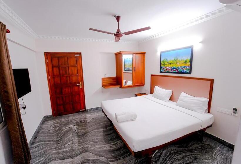 Hotel Pop Tavern Delight By Voye Homes