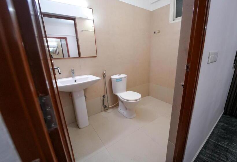 Hotel Pop Tavern Delight By Voye Homes