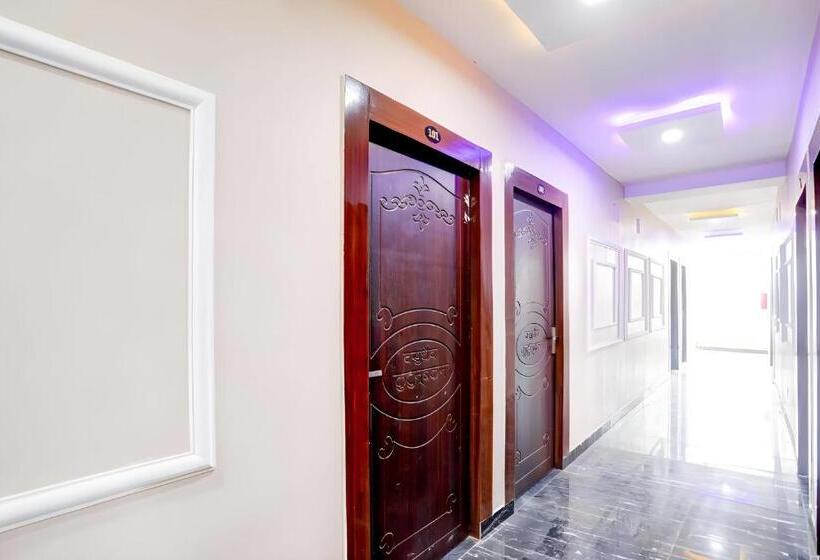 هتل Raisi Residency